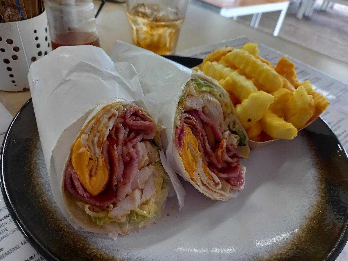 Chicken and Bacon Egg Wrap and Chips, Harry's Place Cafe