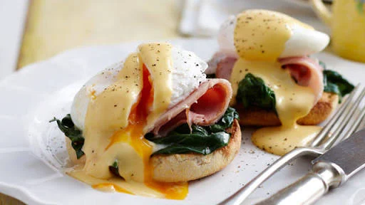 Highlights, Harry's Place Cafe