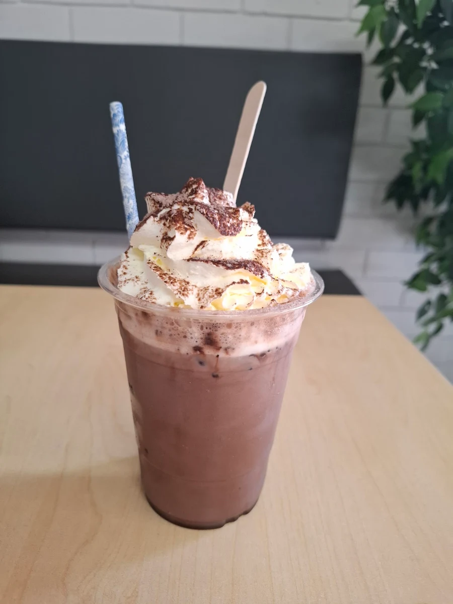 Iced Chocolate, Harry's Place Cafe