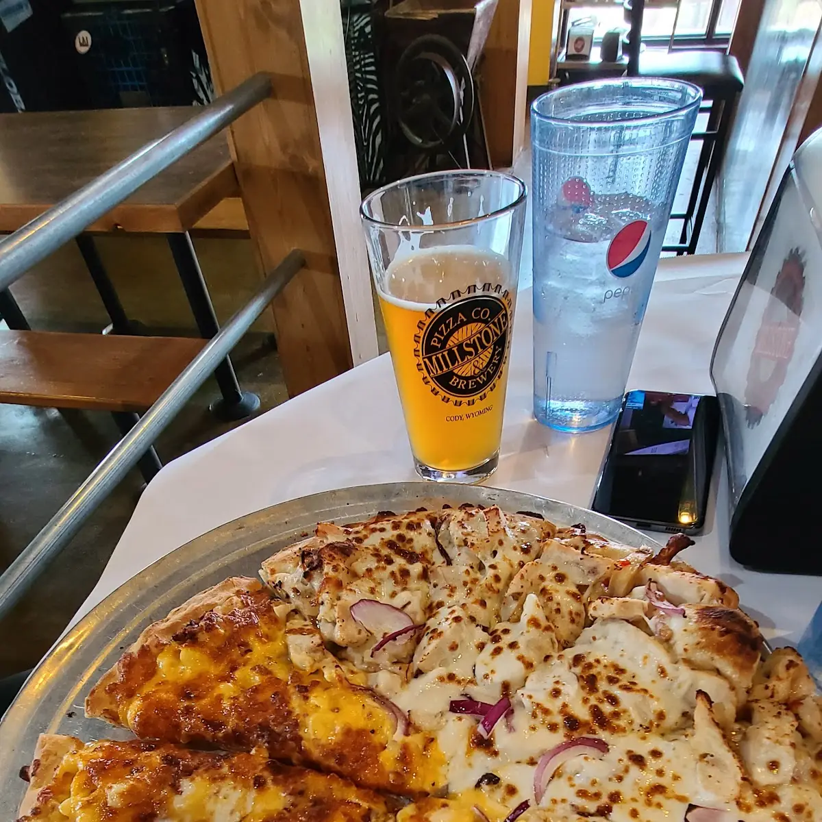 Mac N Cheese Pizza