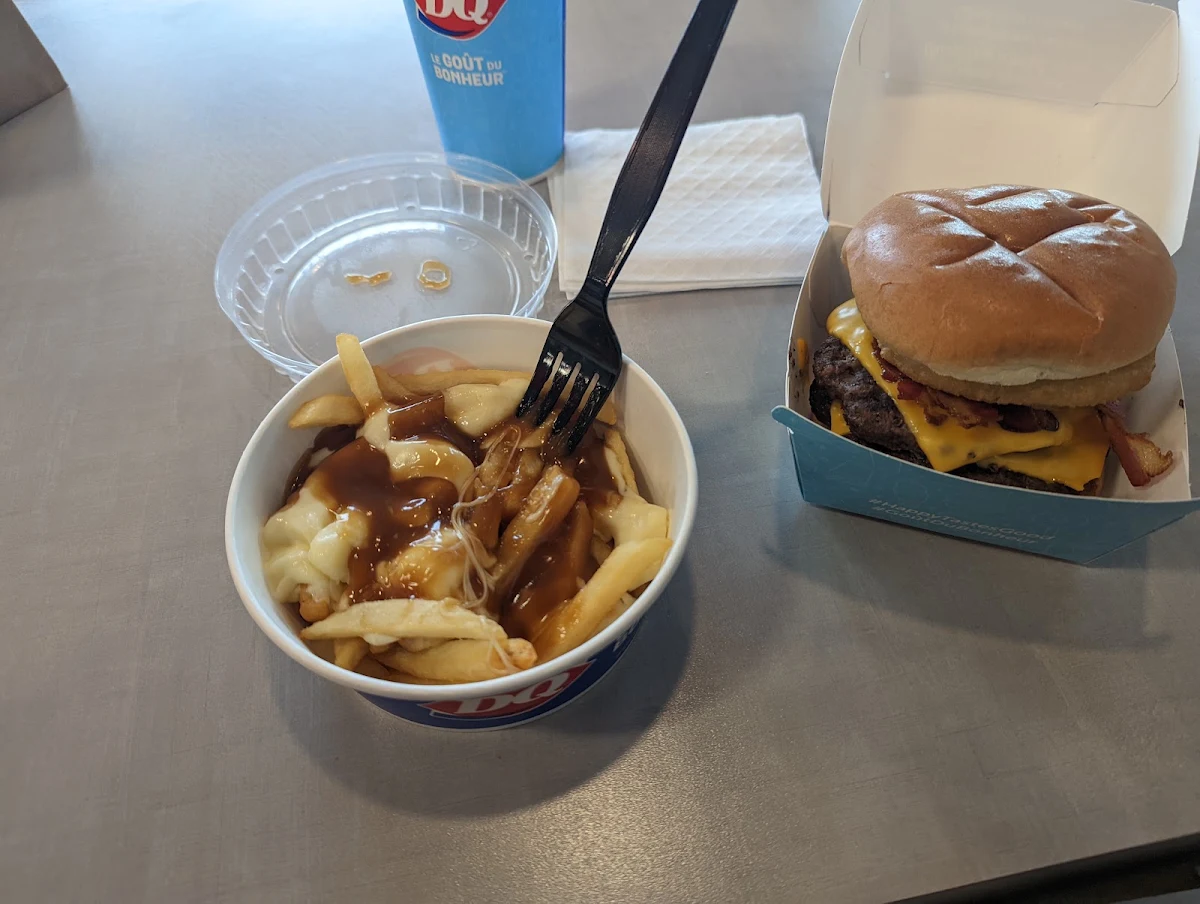 Steakburger and Poutine