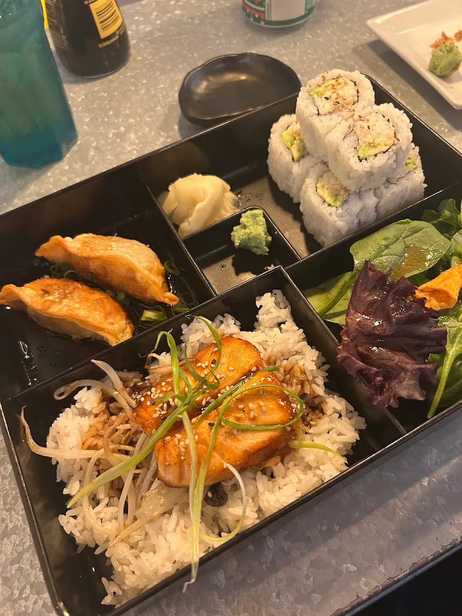 Salmon Bento