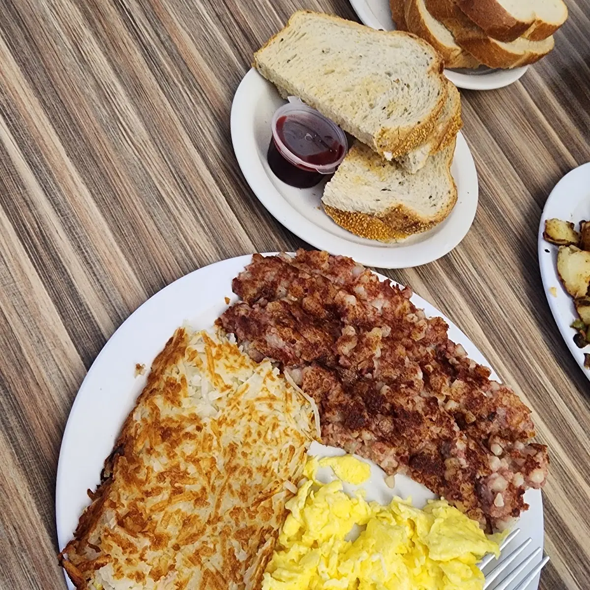 Corned Beef Hash & Eggs