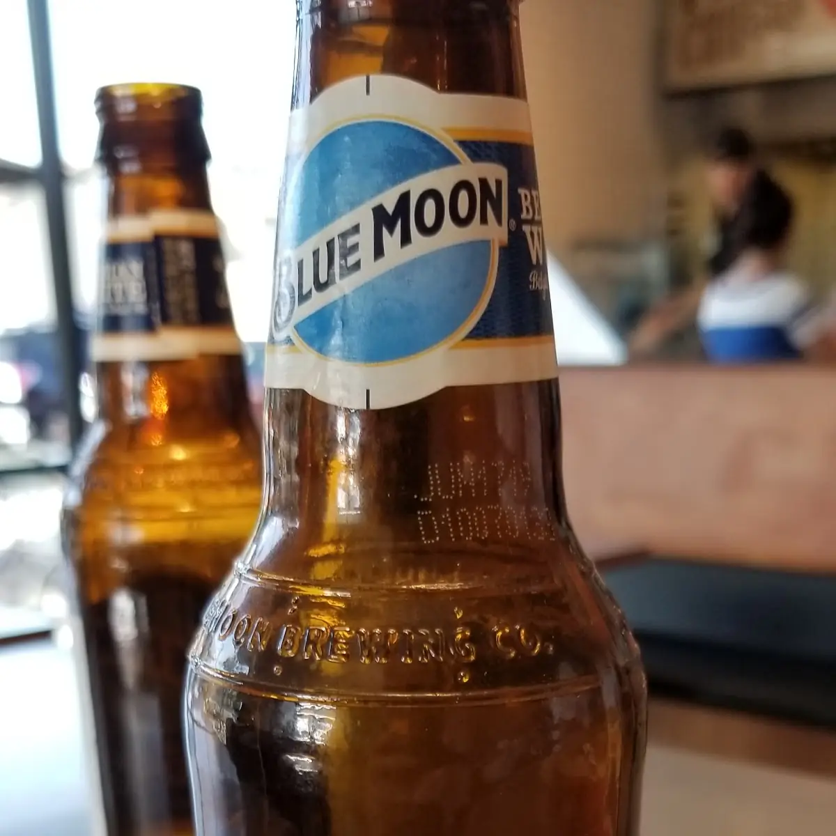 Blue Moon Belgian White
