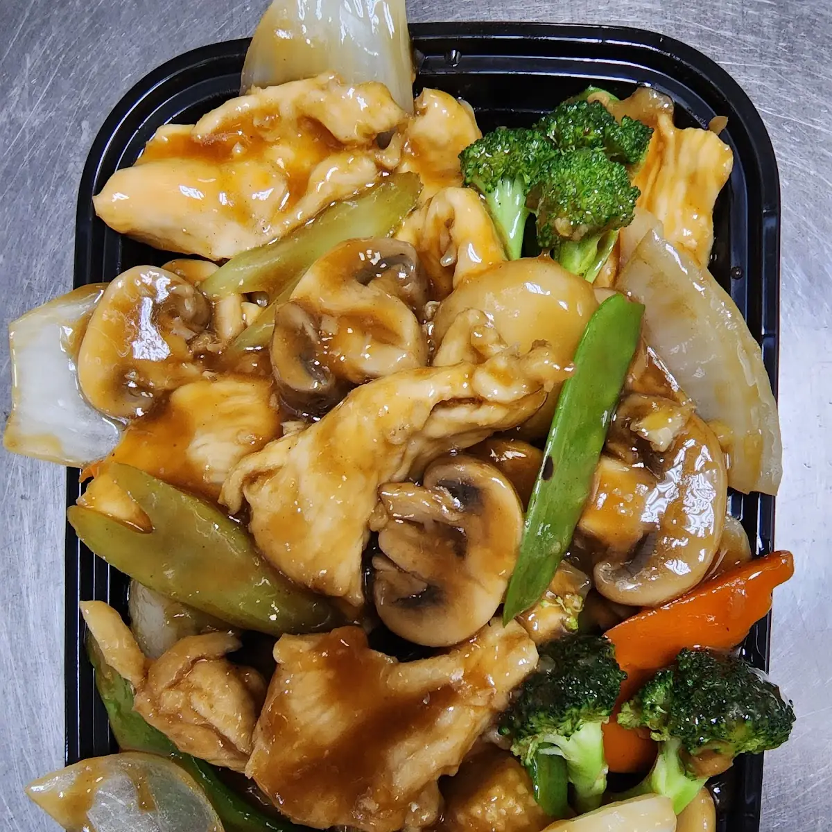 Chicken with Garlic Sauce