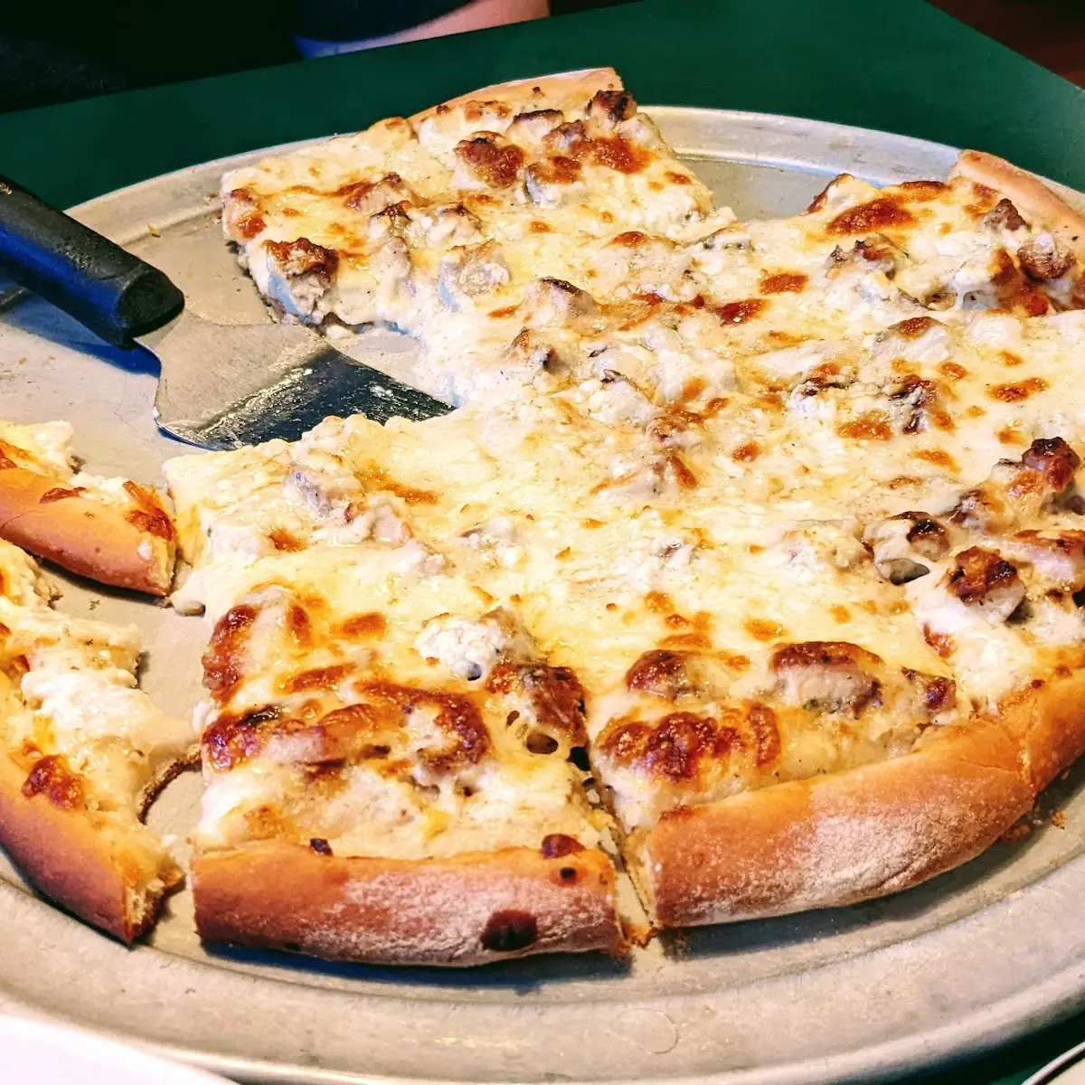 White Chicken Pizza