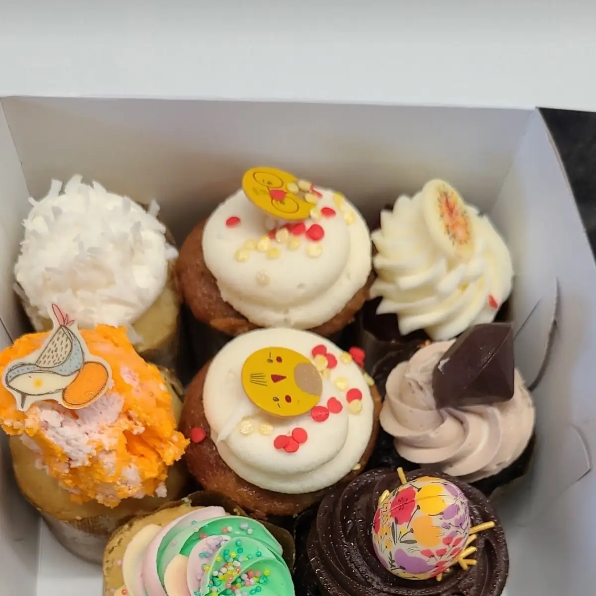 Chefs Assorted Cupcakes