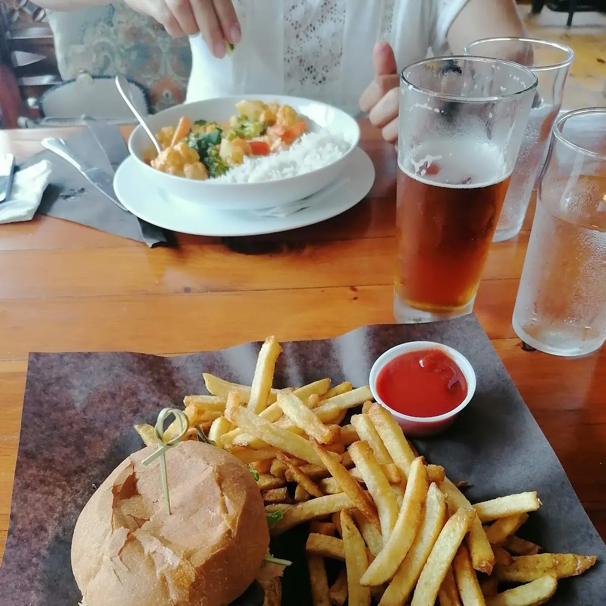 Shrimp PO Boy, Stonewater Pub