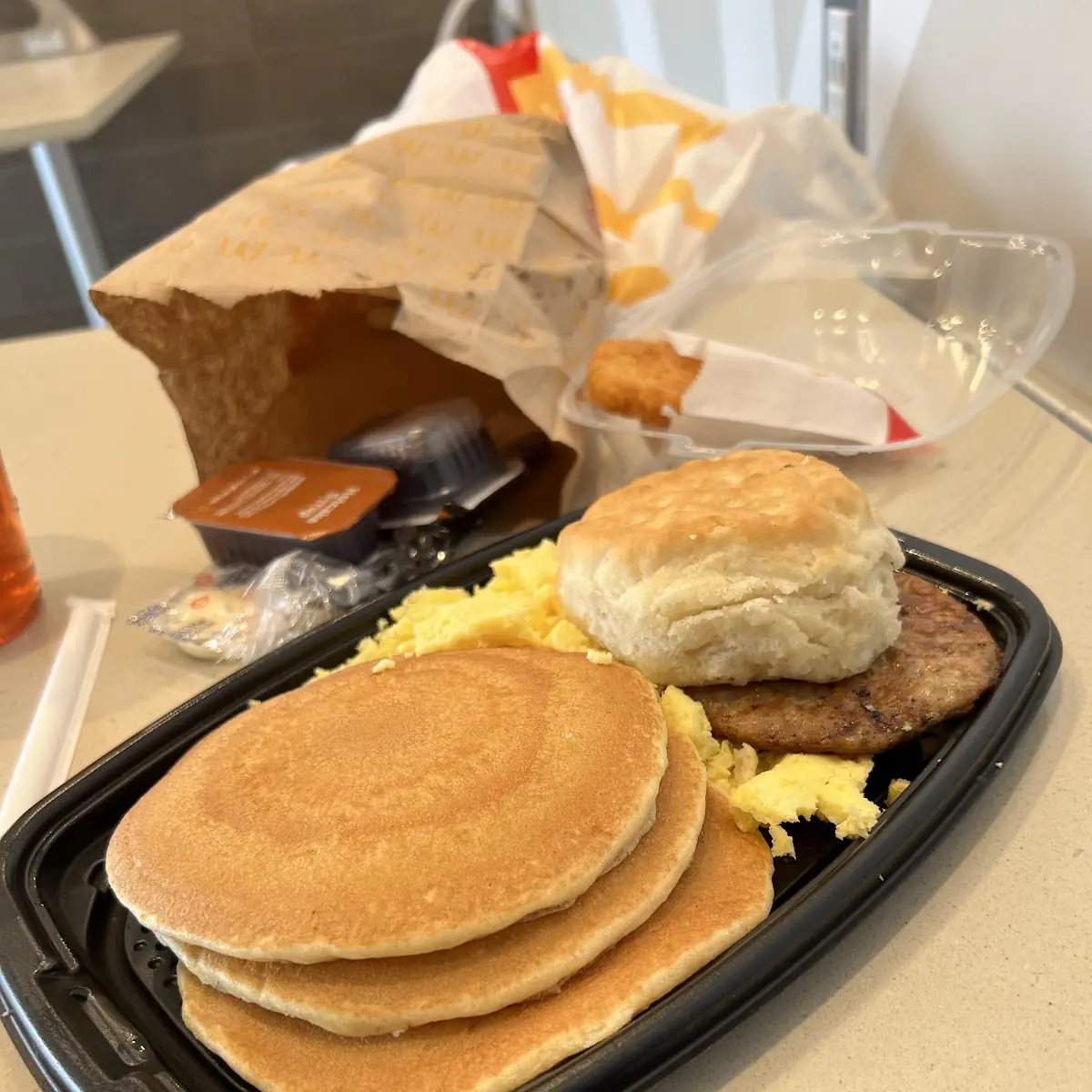 Big Breakfast with Hotcakes