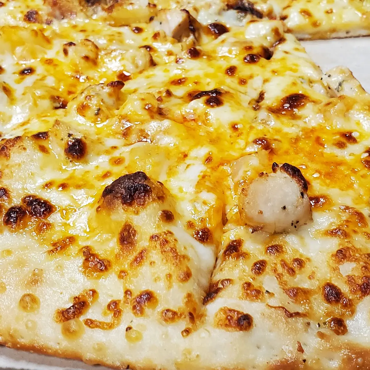 White Pizza with Buffalo Chicken