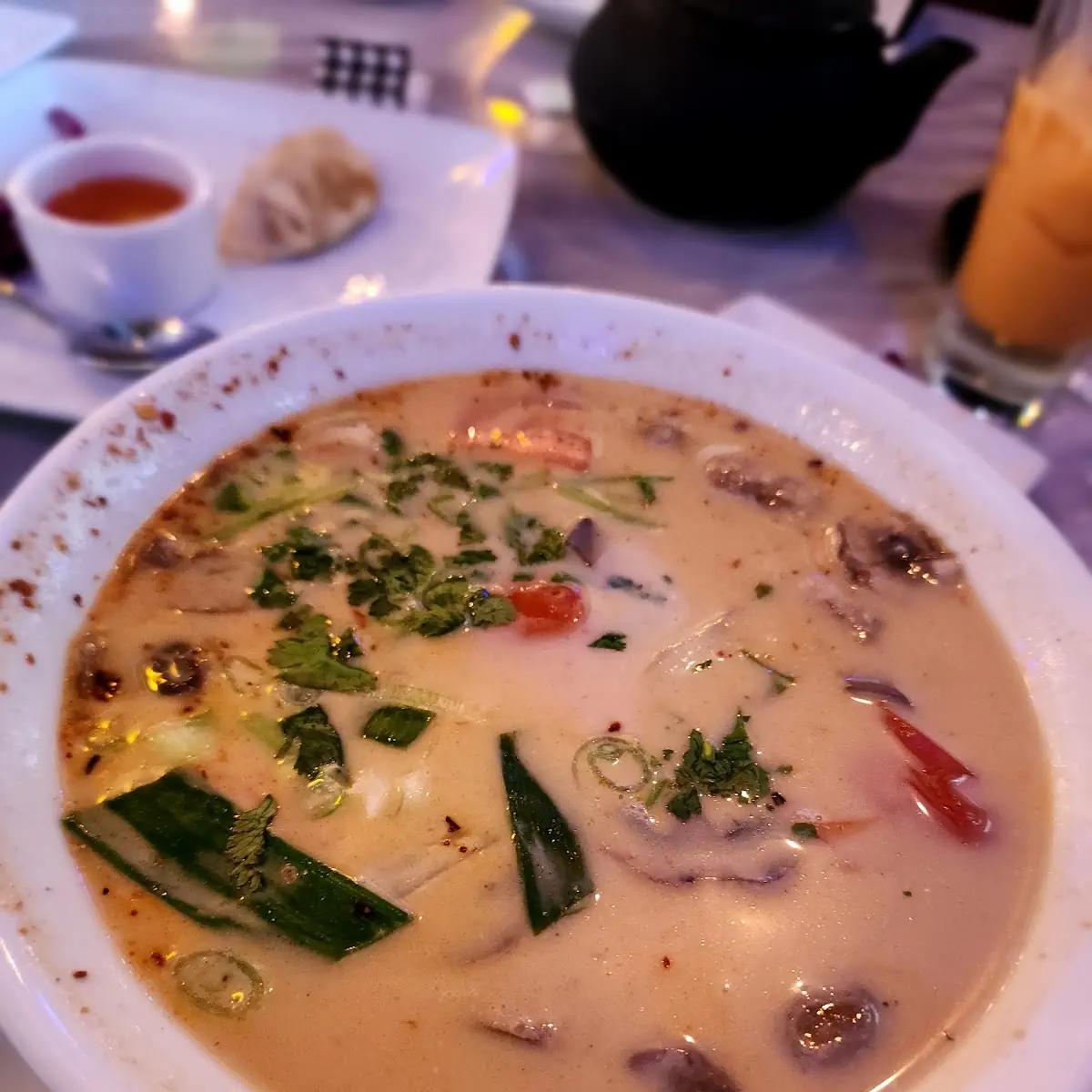 Tom Kha