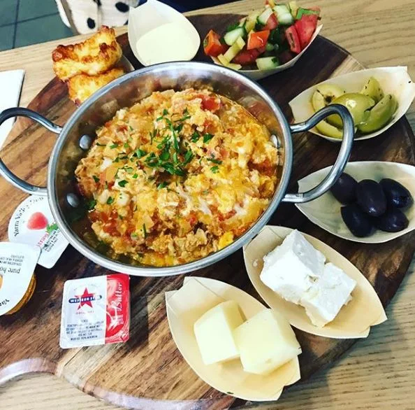 Highlights, Siesta Cafe & Deli