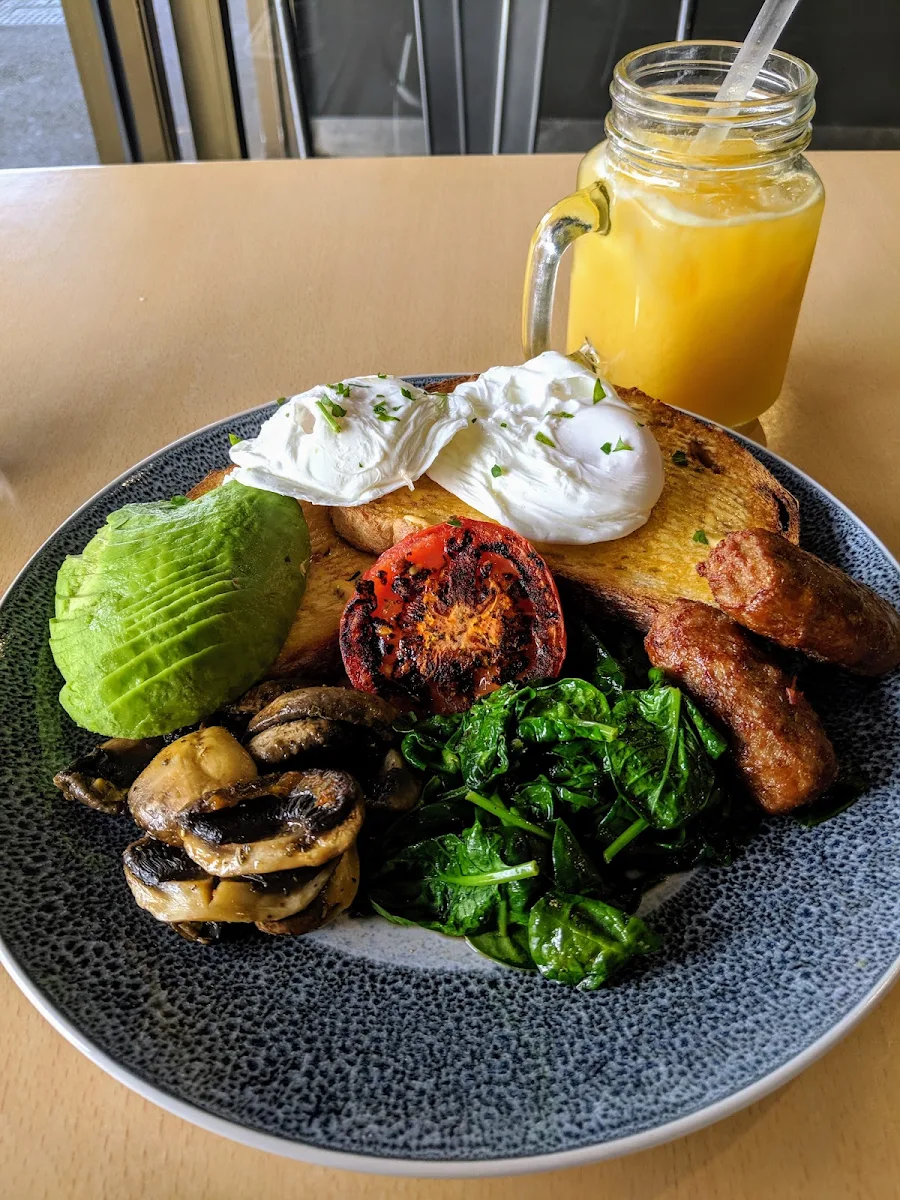 Highlights, Siesta Cafe & Deli