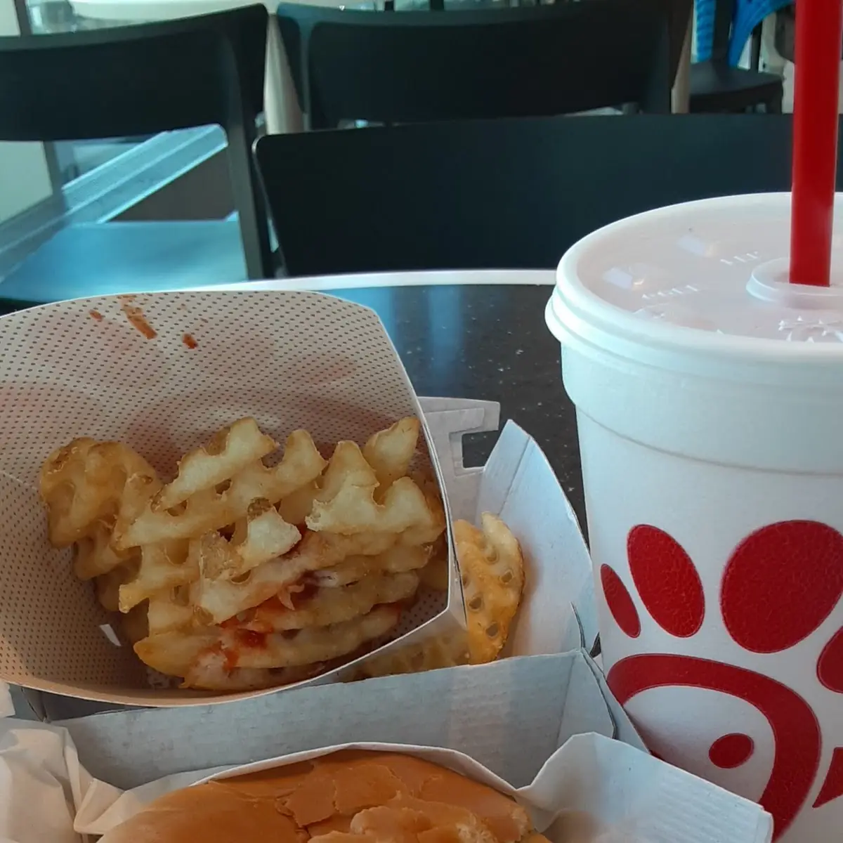 Chicken Deluxe Meal