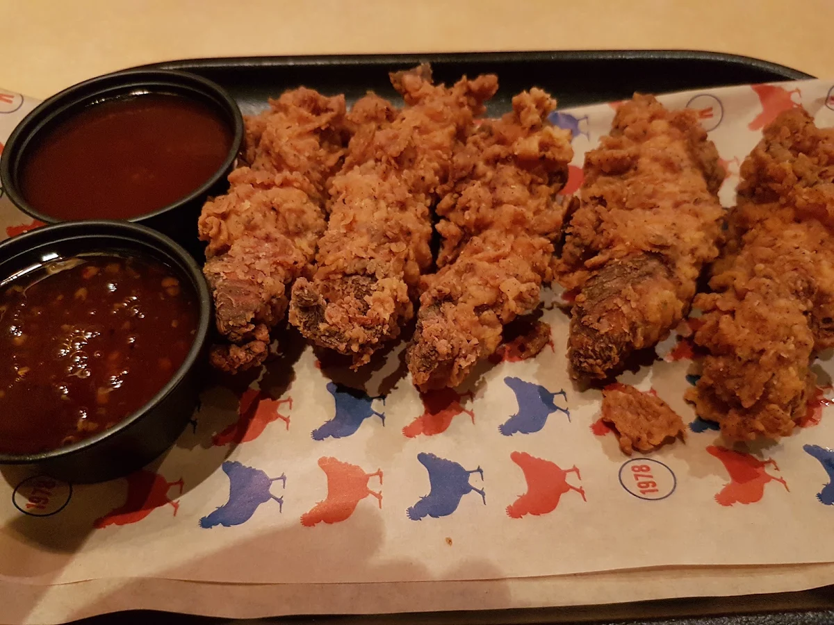 Chicken Fingers, Kelseys Original Roadhouse