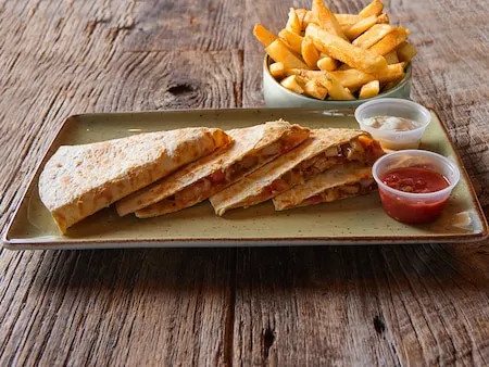 Quesadilla, Kelseys Original Roadhouse