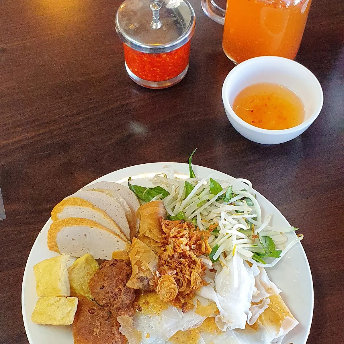 Bánh Cuốn Đặc Biệt
