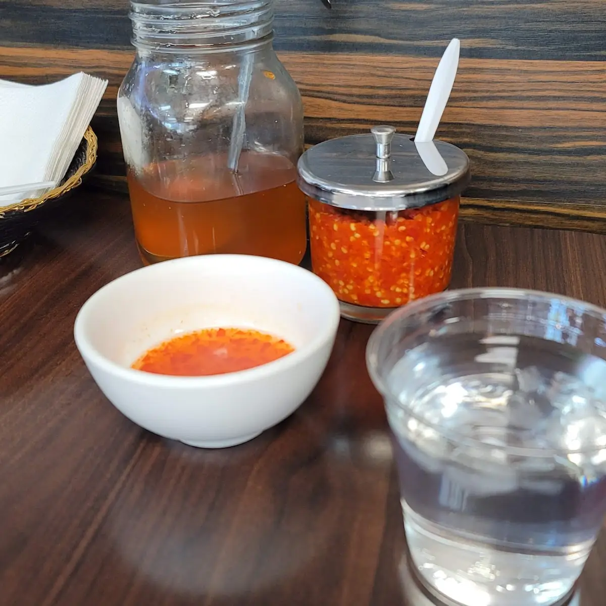 Thêm Nước Mắm