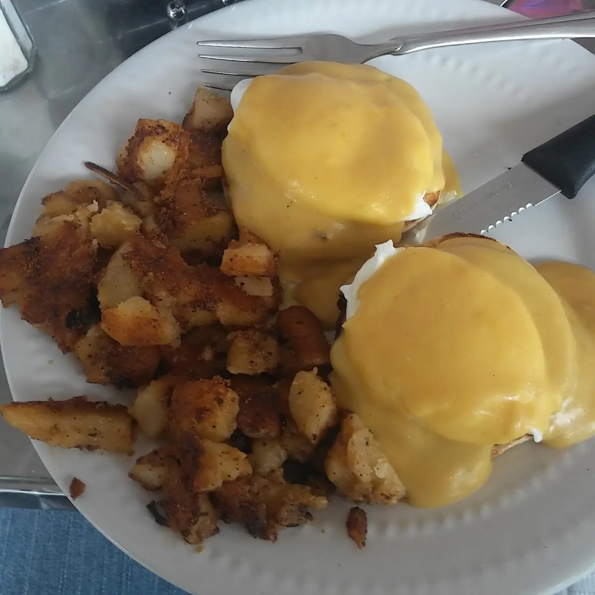 Eggs Benedict