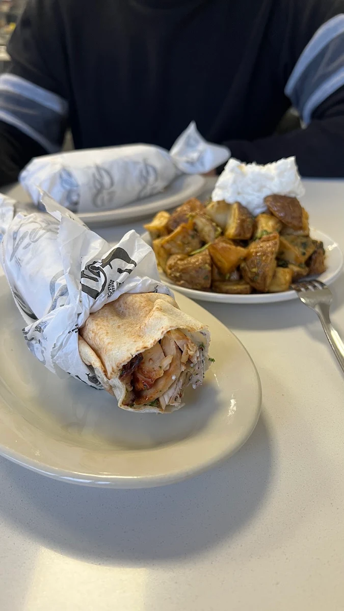 Potatoes and Garlic Sauce, Shawarma Palace