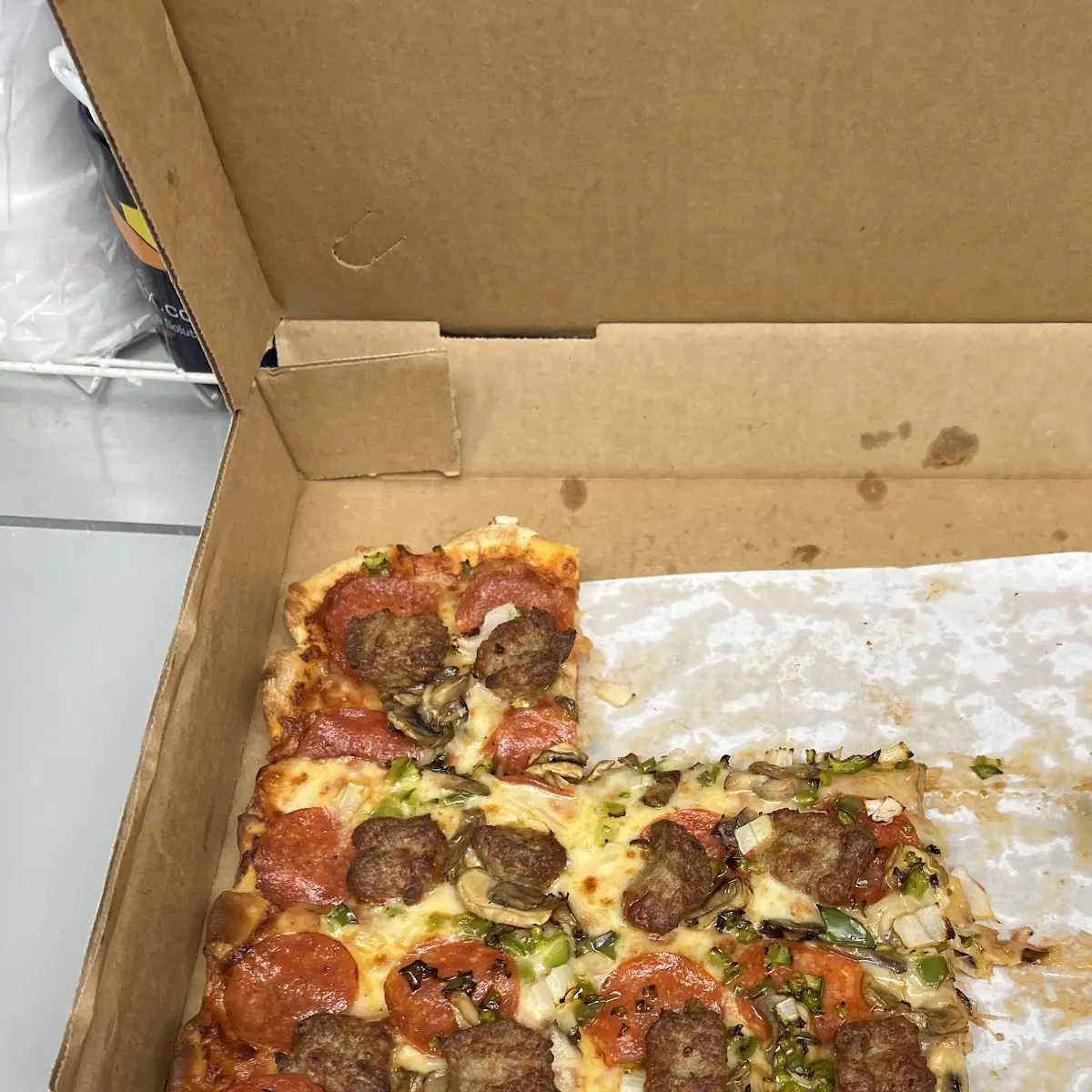 Deluxe Family Size Pizza