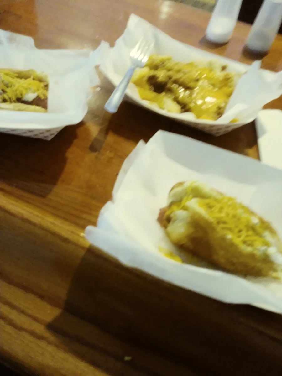 Hot Dogs with Cheese Chili Fries