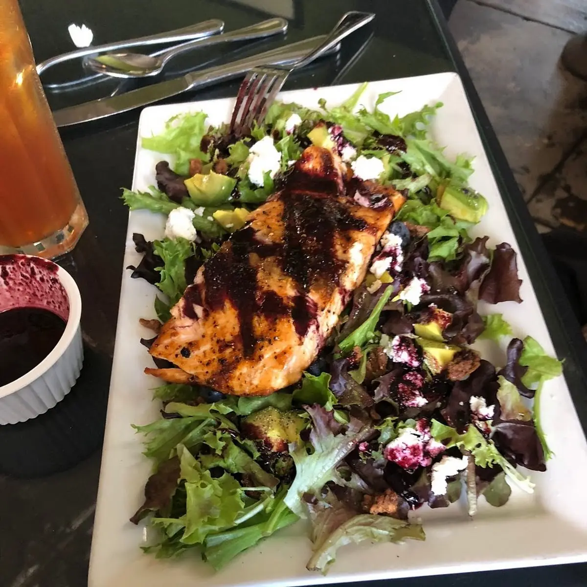 Grilled Salmon Salad