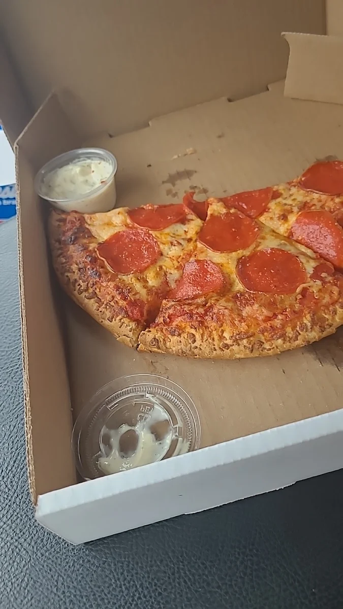 Pepperoni Pizza, Pizza Wings & Snacks