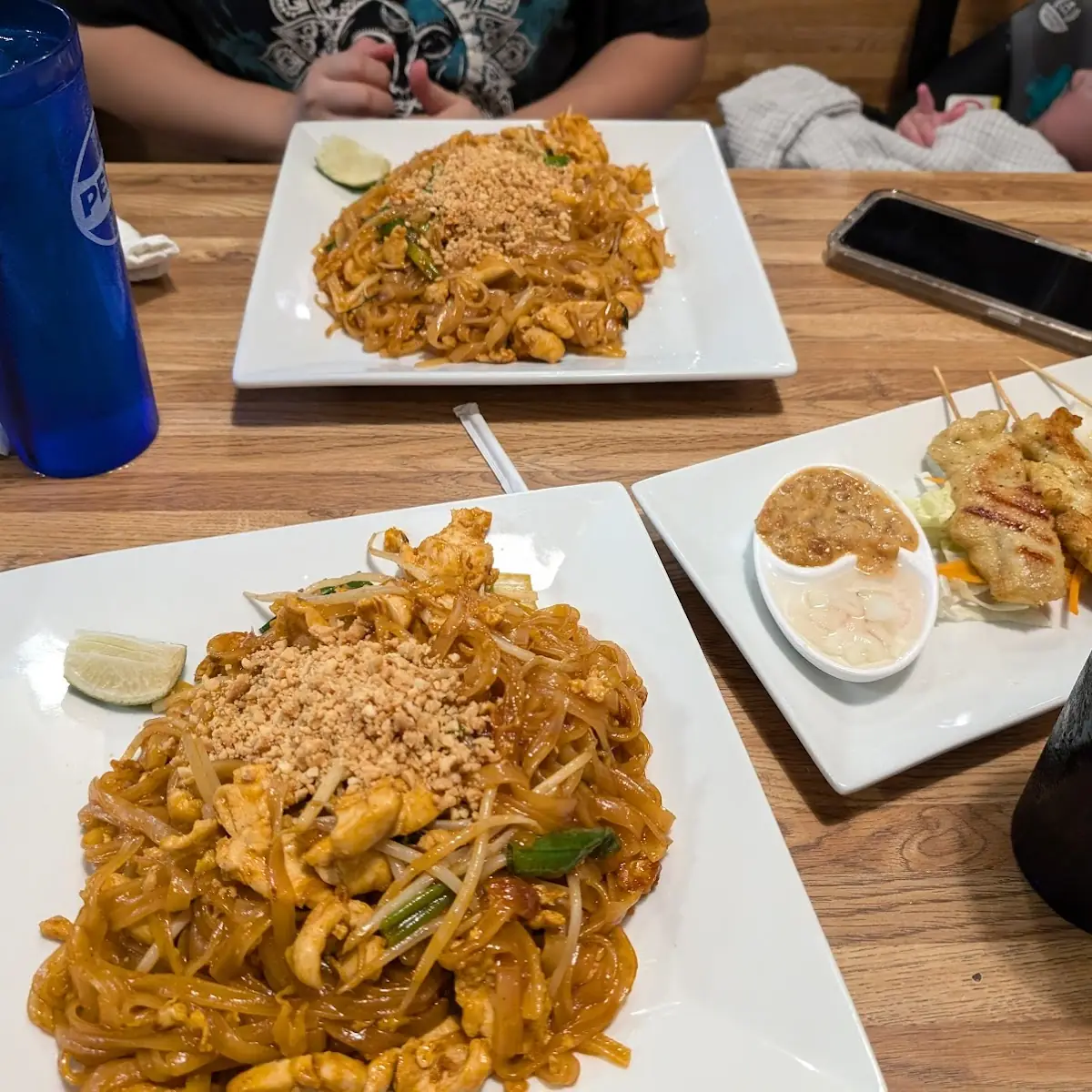 L Pad Thai