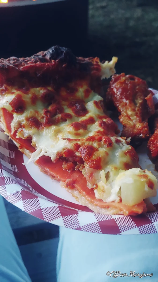 Pepperoni & Pineapple Pizza, Capilano Pizzeria