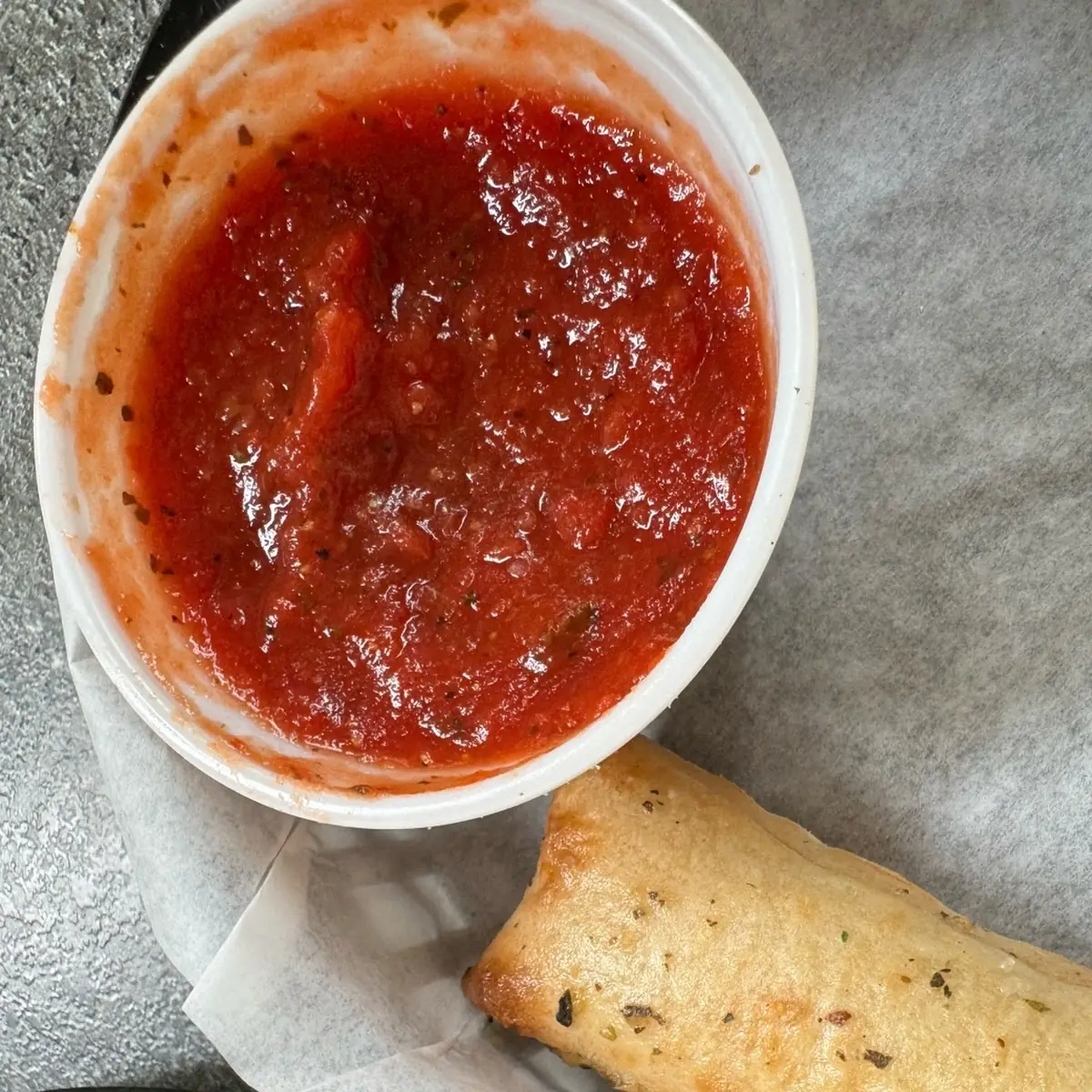 5 CHESSY BREADSTICKS