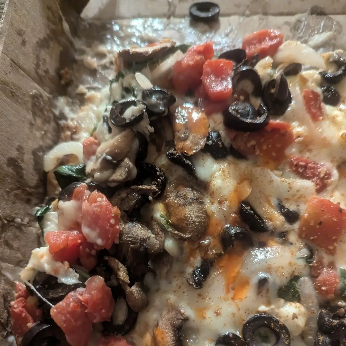 Mediterranean Veggie Pizza