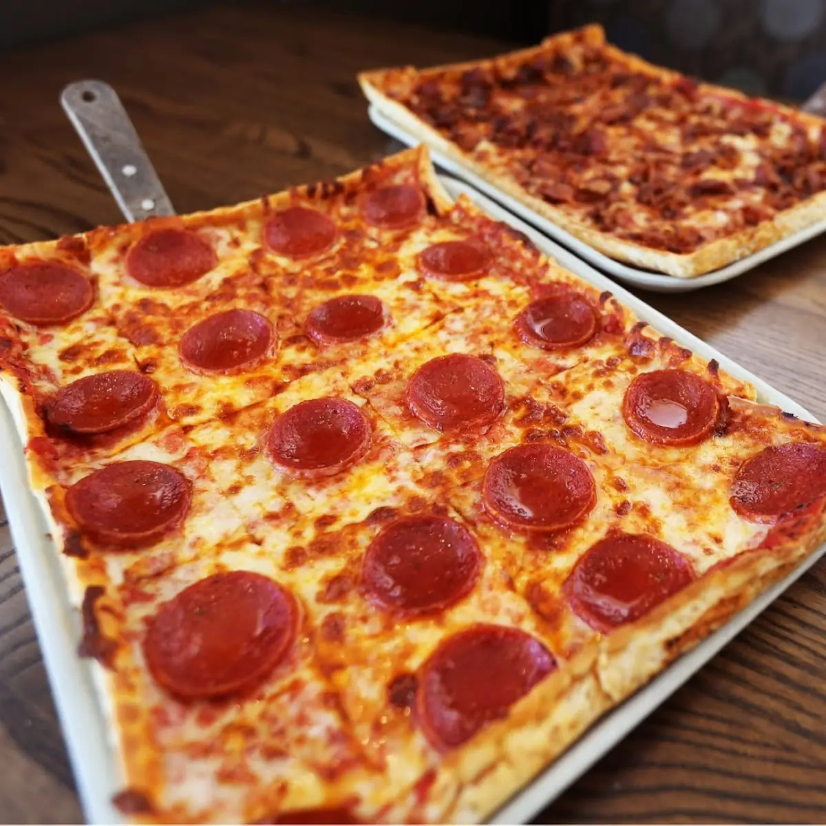 8 Ledo Pizza