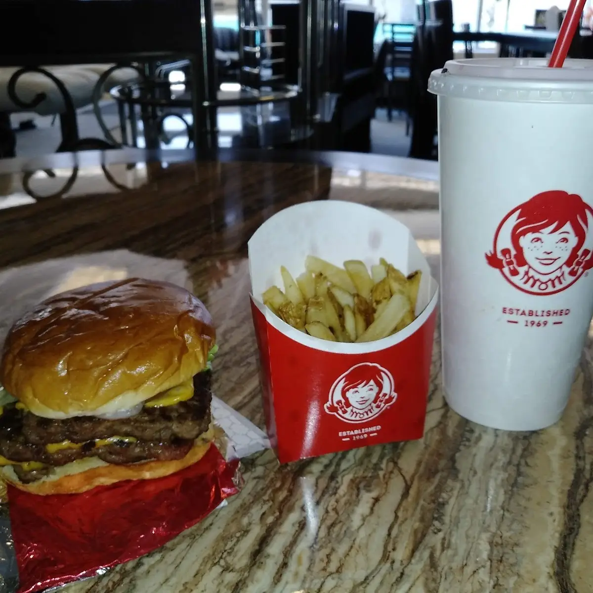 Dave's Triple Cheeseburger Combo