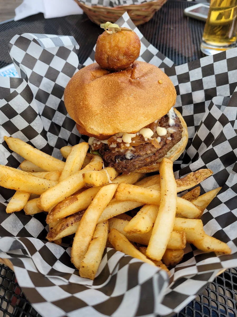 Mushroom Swiss Burger, Wild Wing