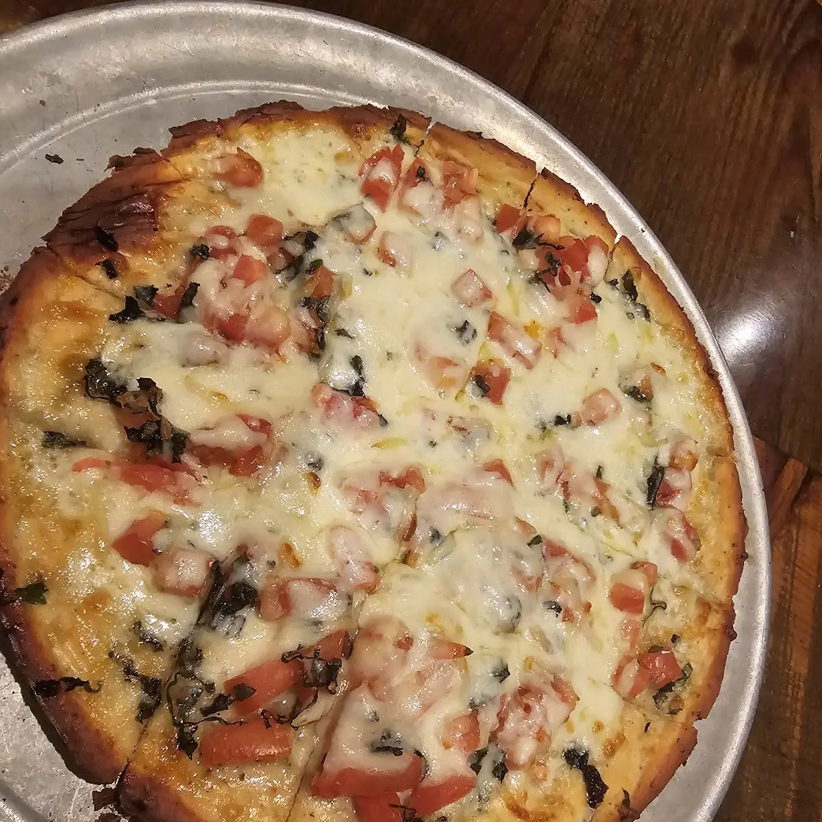 Caprese Flatbread with Cauliflower Crust