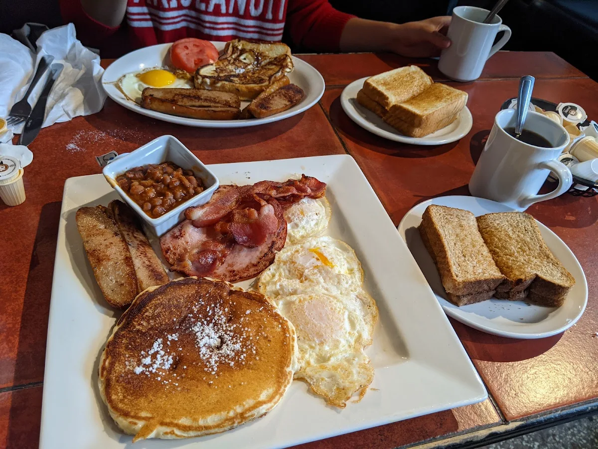 Pancake or French Toast, Miss Molly's Diner