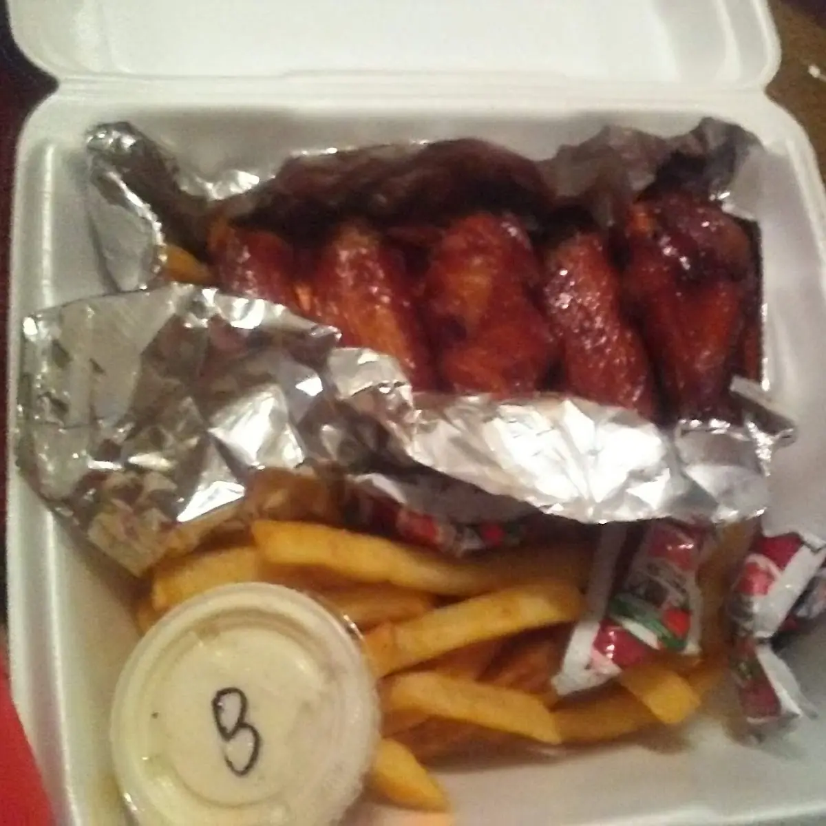 Sweet and Spicy BBQ Wings Meal