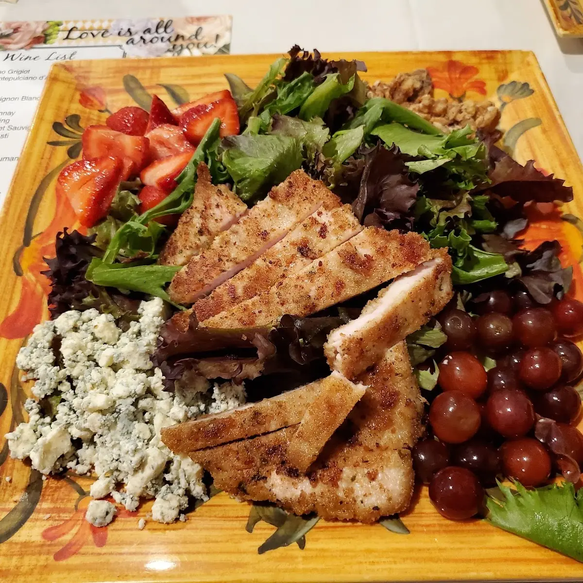 Lisa Salad with Breaded Chicken
