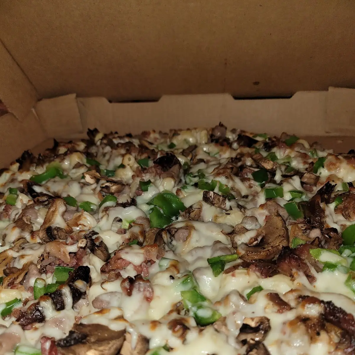 Mac & Cheese Pizza