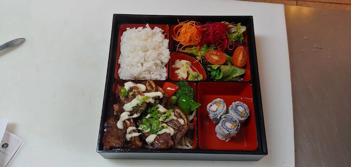 Galbi Bento Box, On The Rice