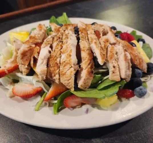 Grilled Chicken Summer Salad