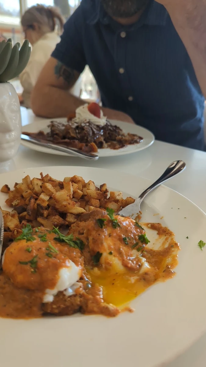 Crab Cake Benedict