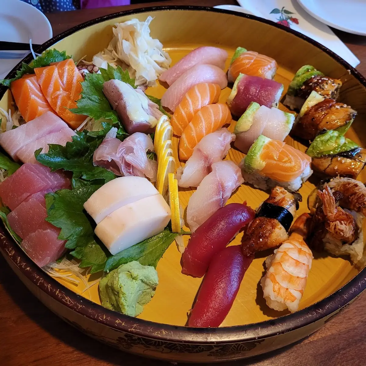 Sushi Sashimi Combo
