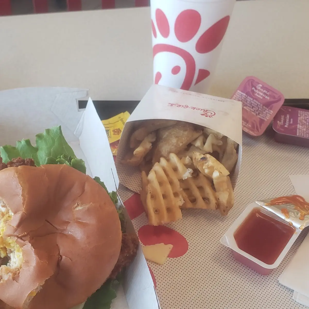 Deluxe Chicken Sandwich Combo