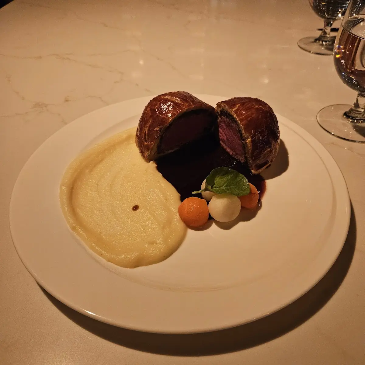 Beef Wellington with Mashed Potatoes