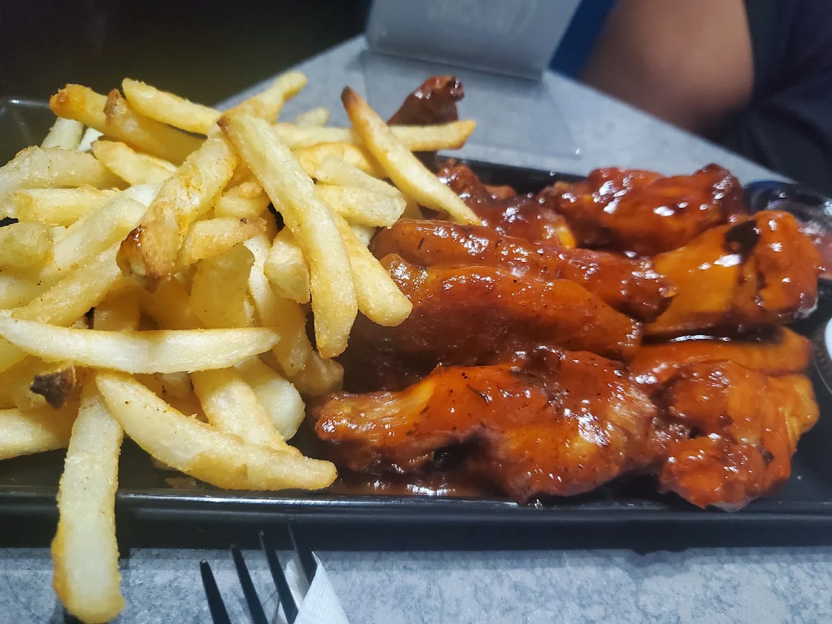 Honey Jerk Wings