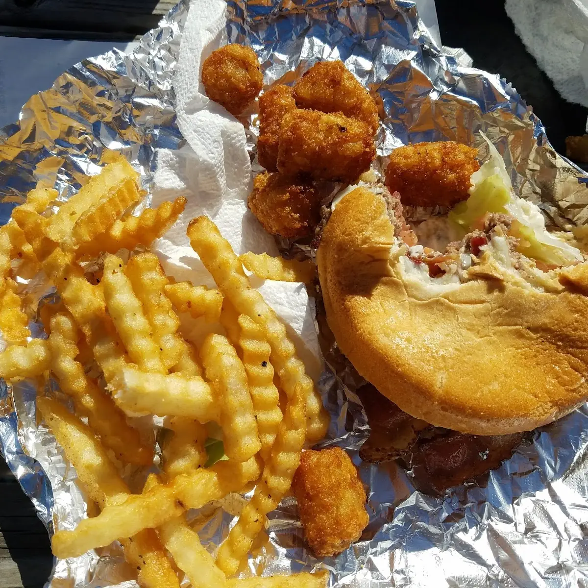 Burger Tots & Fries