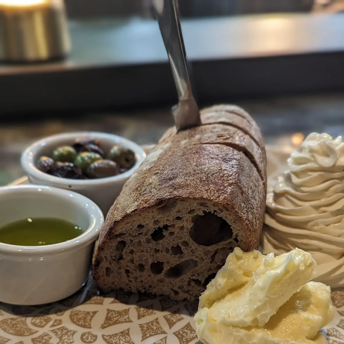 Artisanal Bread Service