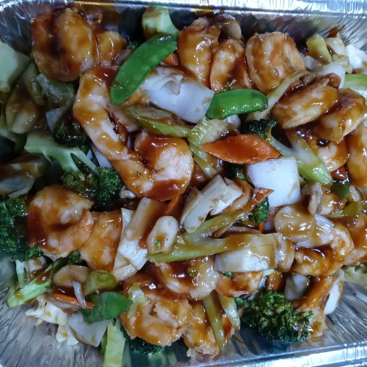 Triple Delight & Garlic Sauce